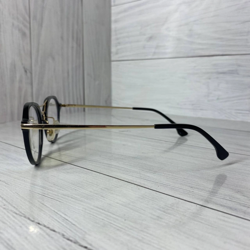 EYEWEAR V3020 c01 № 2 