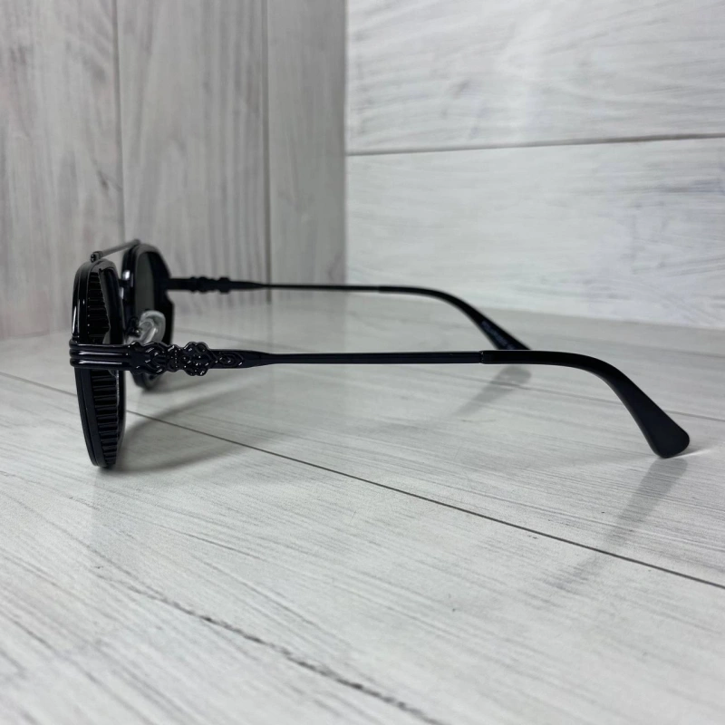 Polarized Pe06101 c1 № 2 