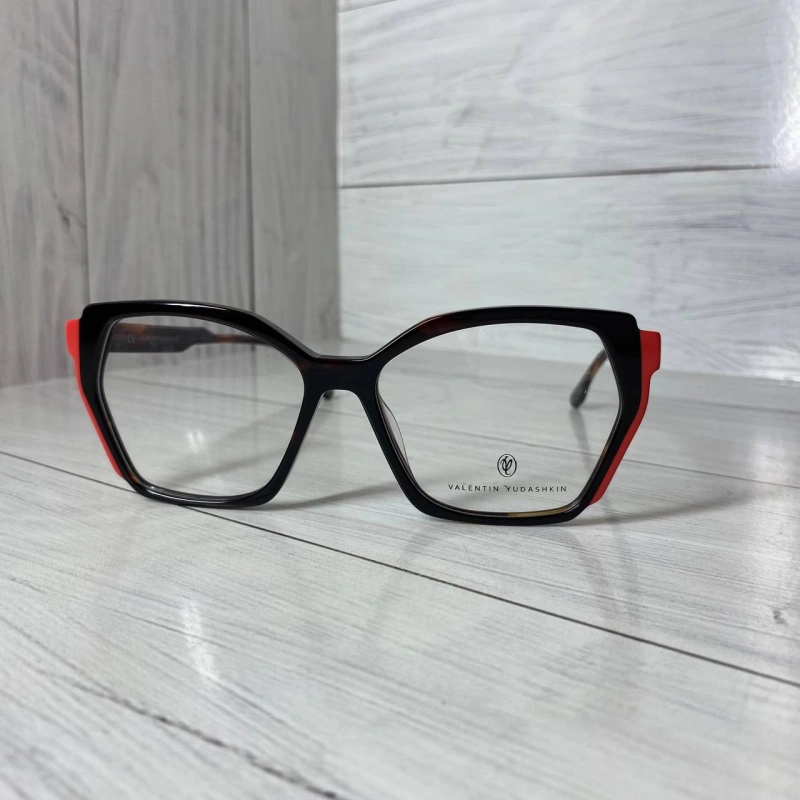Изображение VALENTIN YUDASHKIN Vy0030 c800