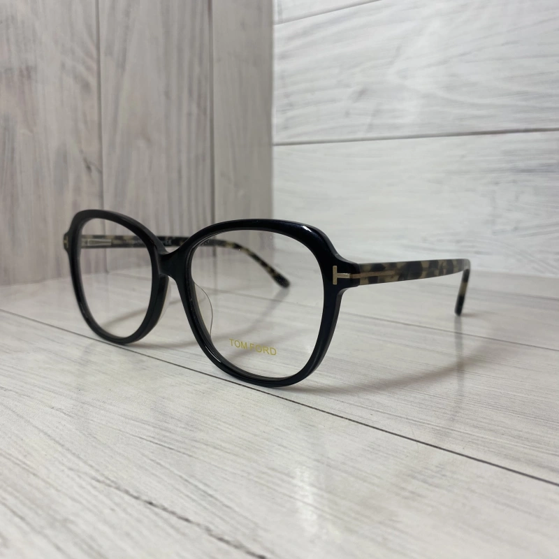 Изображение Tom Ford Tf5708 01f