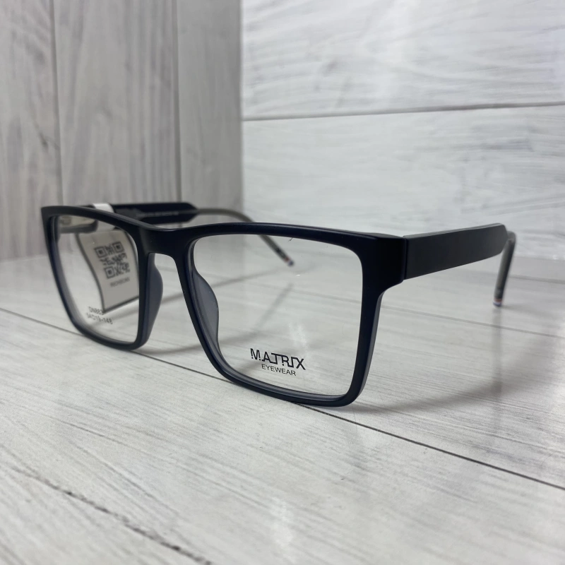 Изображение MATR[X Dn883 c002