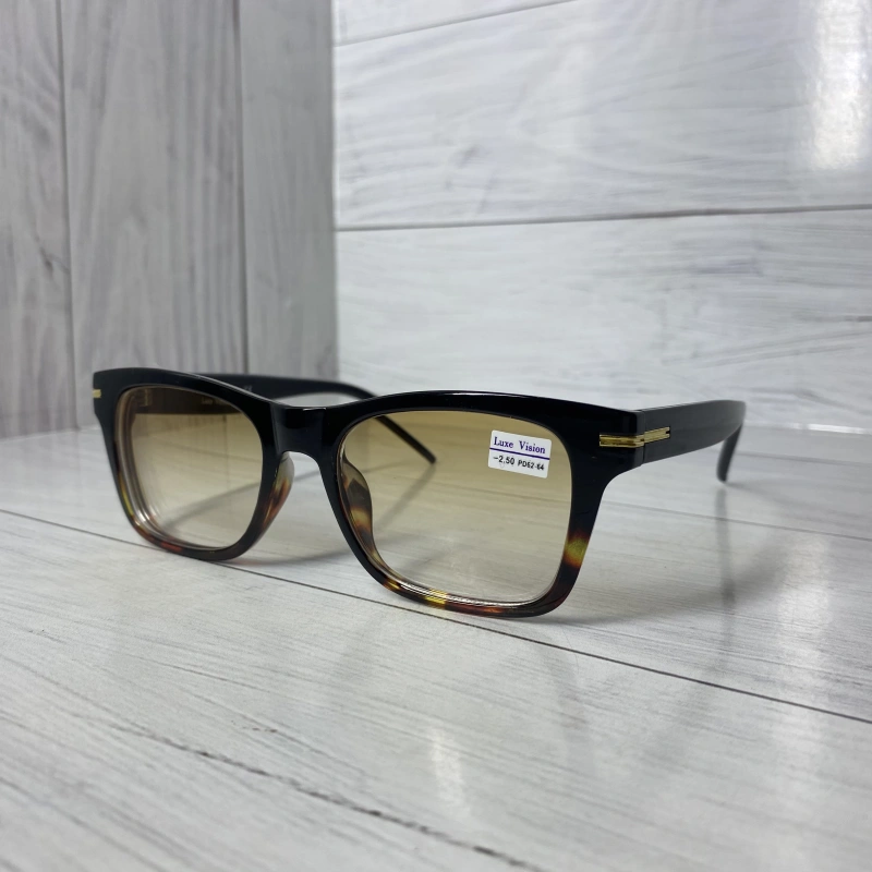 Изображение Luxe Vision 7022 c1 -2.75d
