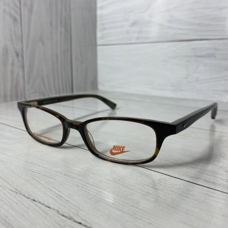 Изображение Nike 7001 c215