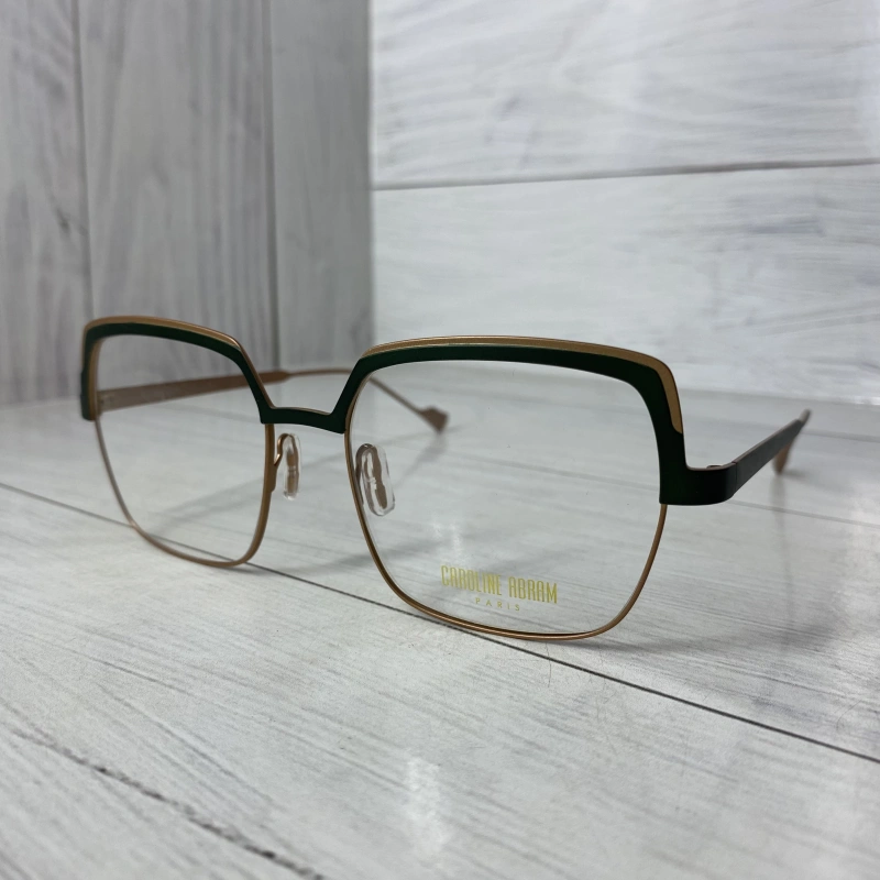 Изображение CAROLINE ABRAM 596 c9a