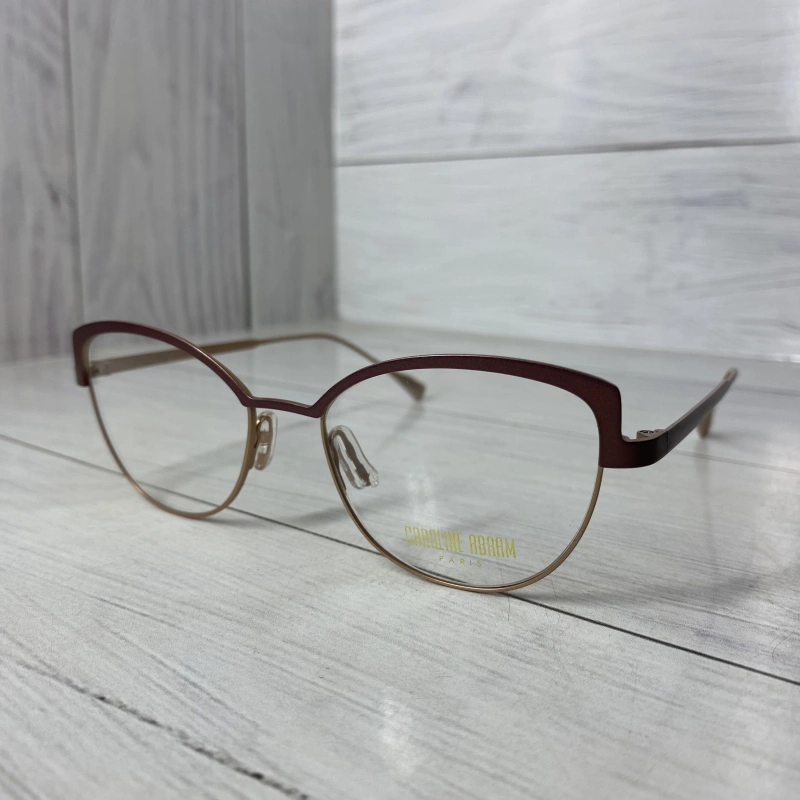 Изображение CAROLINE ABRAM 580