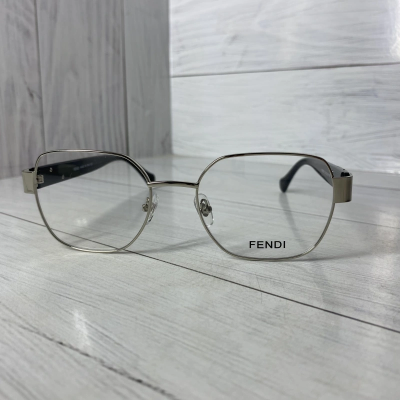 Изображение FENDI Fe40052 c05