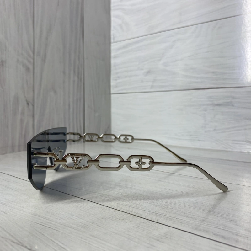 Louis Vuitton Z2031u c4 № 2 