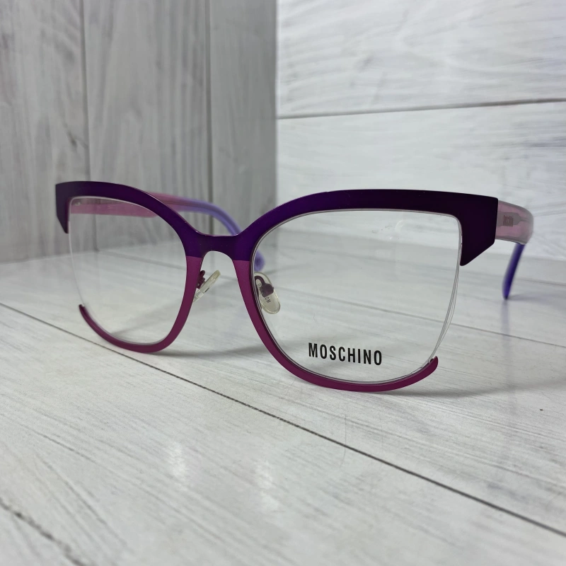 Изображение Moschino Mo703 04
