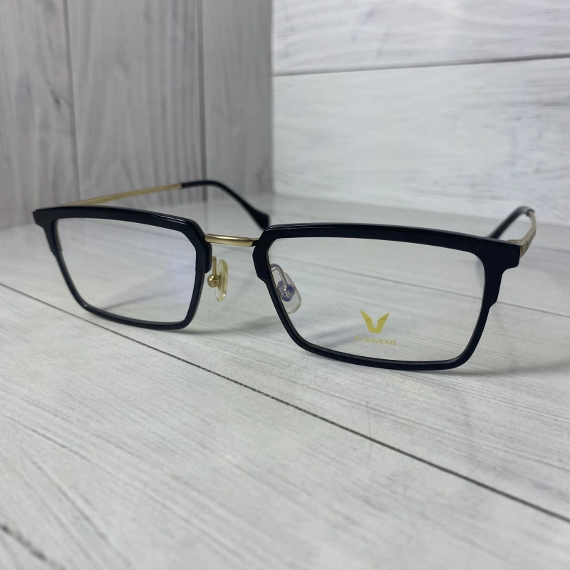 Изображение EYEWEAR V3040 c1