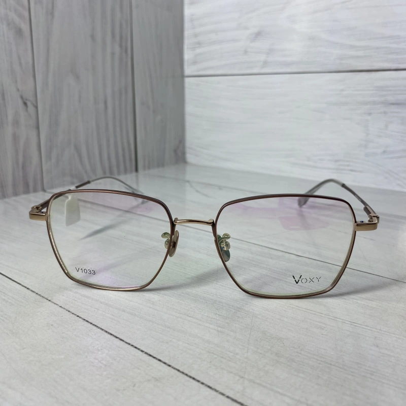 Изображение Voxy V1033 c2
