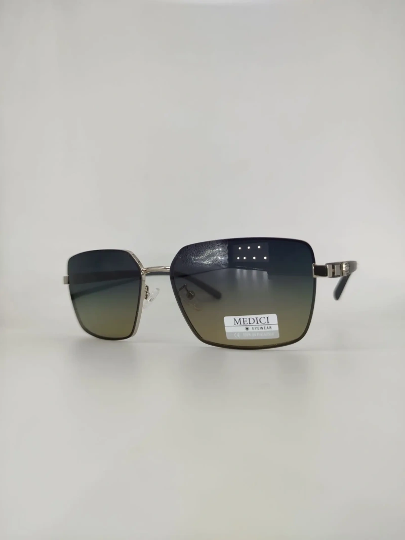 MEDICI Rm76002 c05 № 2 